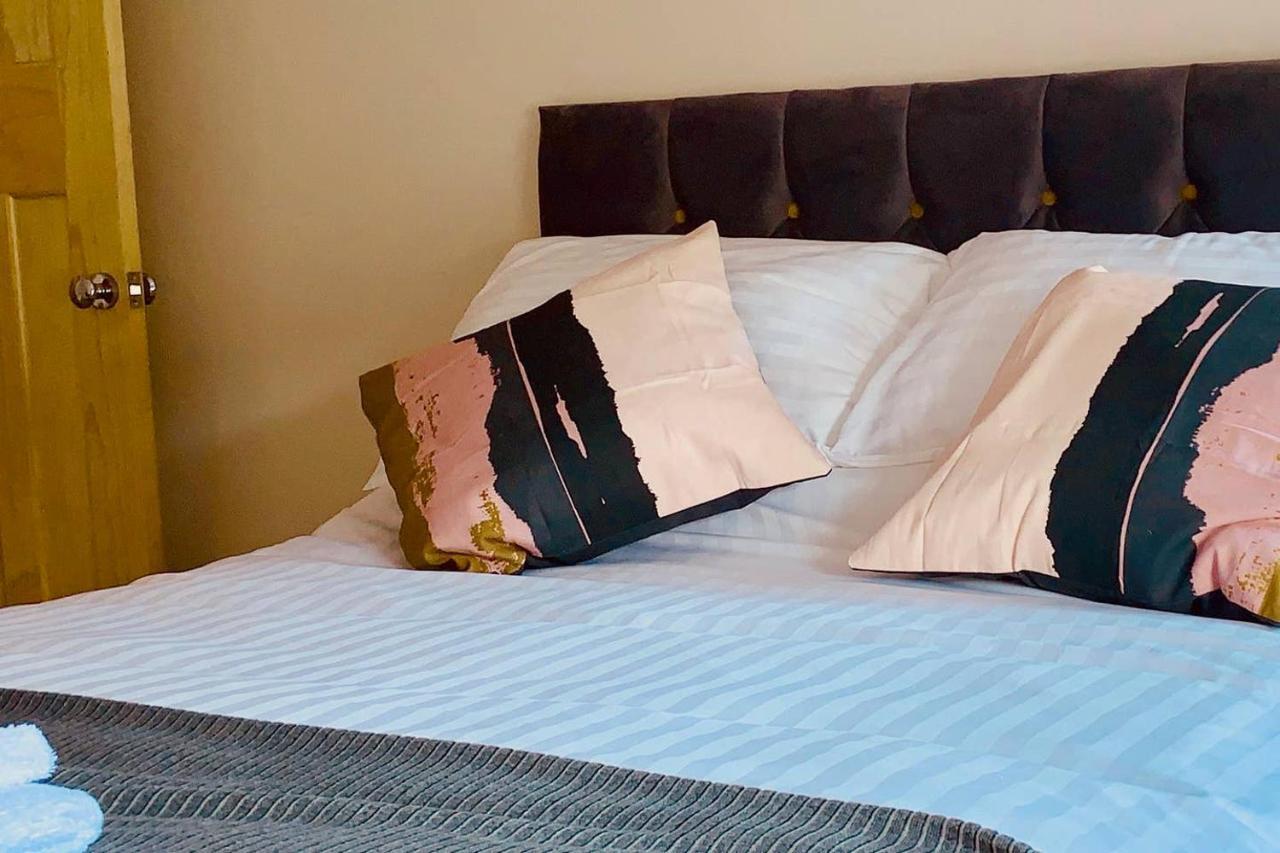 Ebor. *Cosy*Homli*Parking*Wifi*Smart Villa Belfast Exterior foto
